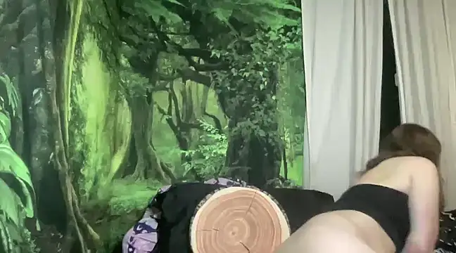 Snapshot of mo0ngoddess chatting on 24, 1, 2025 mo0ngoddess online show from 24, 1, 2025