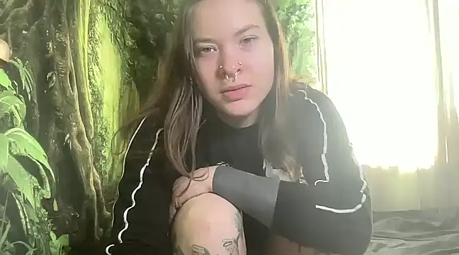 Snapshot of mo0ngoddess chatting on 18, 2, 2025 mo0ngoddess online show from 18, 2, 2025