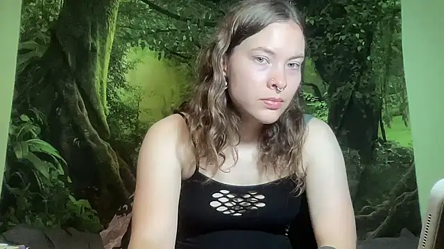 Snapshot of mo0ngoddess chatting on 25, 7, 2026 mo0ngoddess online show from 25, 7, 2026