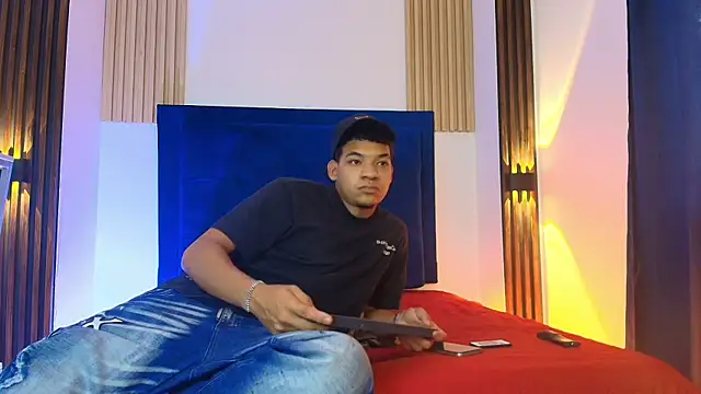 Snapshot of bick_jhonn chatting on 1, 6, 2026 bick jhonn online show from 1, 6, 2026