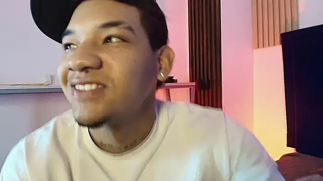 Snapshot of bick_jhonn chatting on 2, 6, 2026 bick jhonn online show from 2, 6, 2026