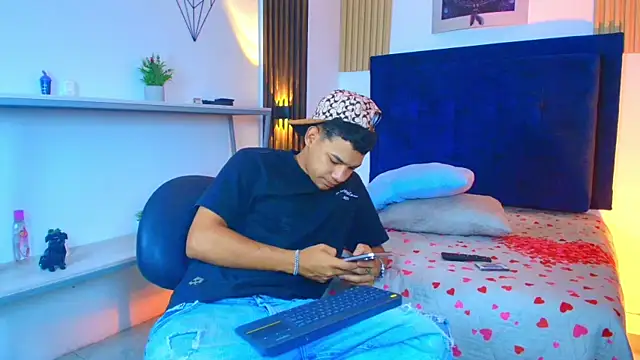 Snapshot of bick_jhonn chatting on 30, 6, 2026 bick jhonn online show from 30, 6, 2026