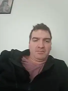 Snapshot of oncle33 chatting on 18, 5, 2026 oncle33 online show from 18, 5, 2026