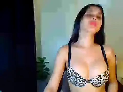 Snapshot of Adrianahearth chatting on 18, 6, 2026 Adrianahearth online show from 18, 6, 2026