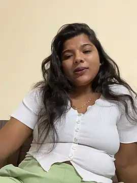 Snapshot of Kitttooo chatting on 21, 7, 2026 Kitttooo online show from 21, 7, 2026