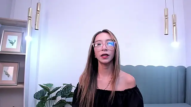 Snapshot of HannaCarttier_ chatting on 26, 6, 2026 HannaCarttier online show from 26, 6, 2026