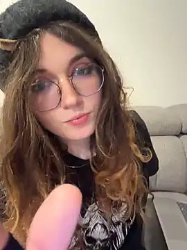 cutypiefull online show from 16, 5, 2026