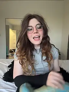 cutypiefull online show from 28, 5, 2026