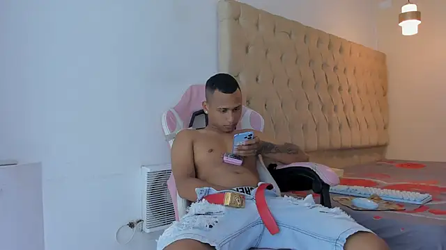 Supreme Badboy online show from 18, 6, 2026