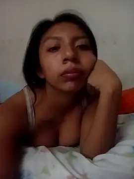 Snapshot of gatita2212 chatting on 20, 5, 2026 gatita2212 online show from 20, 5, 2026
