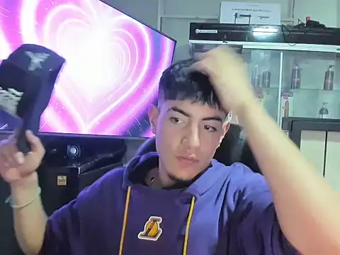andylol330 online show from 21, 6, 2026