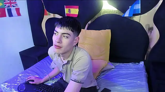 andylol330 online show from 21, 7, 2026