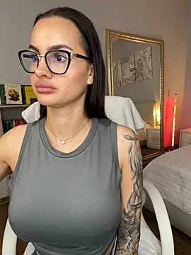 Snapshot of BabyyGirll_ chatting on 18, 6, 2026 BabyyGirll online show from 18, 6, 2026