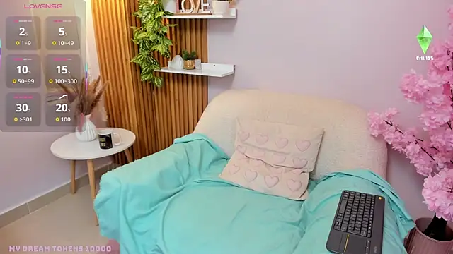 Snapshot of alice_sweet4u chatting on 23, 6, 2026 alice sweet4u online show from 23, 6, 2026