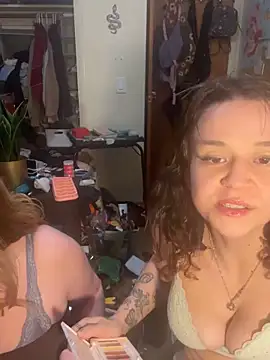 Daintydaisy2004 online show from 24, 5, 2026