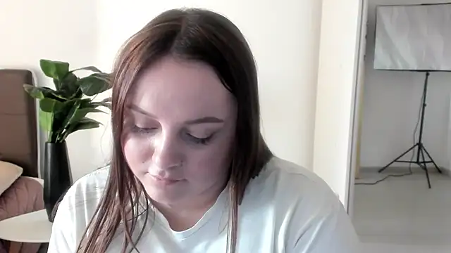Lola BERRY22 online show from 15, 5, 2026