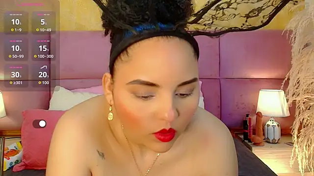 Sol  Latina online show from 6, 6, 2026