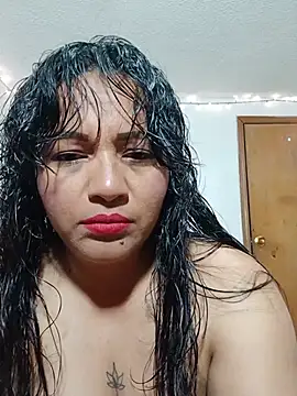 Snapshot of agatha_tittis chatting on 20, 5, 2026 agatha tittis online show from 20, 5, 2026