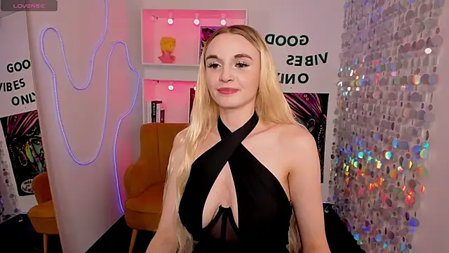 Mila  Lux online show from 29, 6, 2026