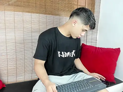 rocco gym online show from 12, 6, 2026