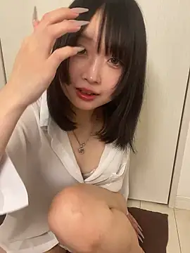 Snapshot of yu_nya chatting on 3, 6, 2026 yu nya online show from 3, 6, 2026