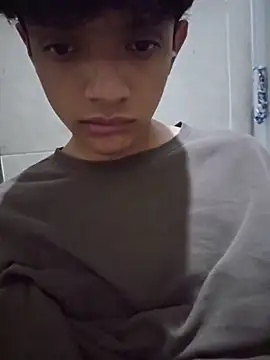 Snapshot of Mikachl4 chatting on 16, 5, 2026 Mikachl4 online show from 16, 5, 2026