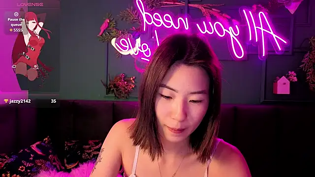 Snapshot of Runi_Asian chatting on 20, 6, 2026 Runi Asian online show from 20, 6, 2026