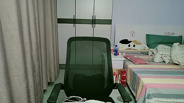 xiaoxiaoyu030 online show from 3, 6, 2026