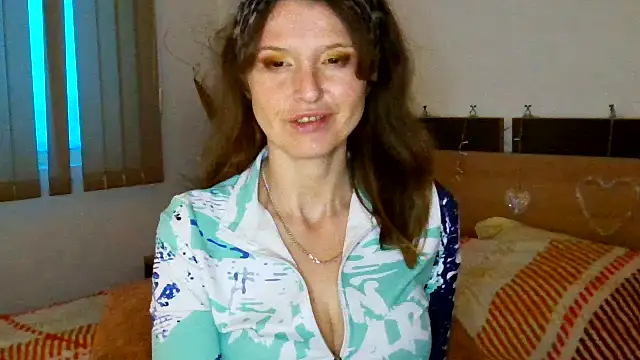 Snapshot of LoveElenika chatting on 14, 6, 2026 LoveElenika online show from 14, 6, 2026