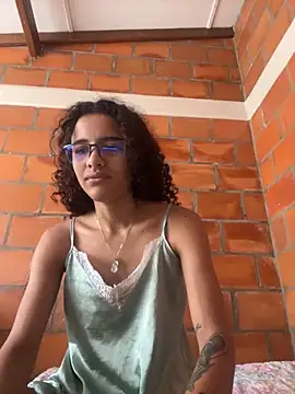 Snapshot of SeleneMous chatting on 22, 6, 2026 SeleneMous online show from 22, 6, 2026