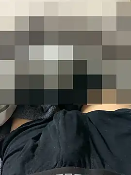 Crossdress98 online show from 13, 5, 2026