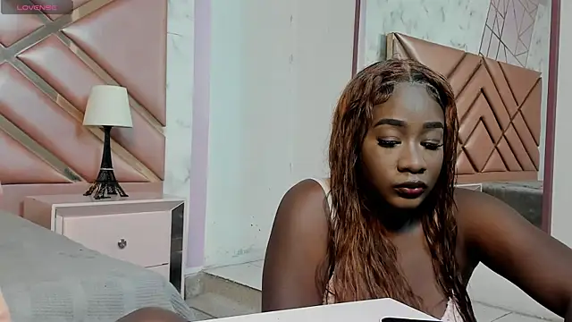 Snapshot of SophiaScottX chatting on 21, 5, 2026 SophiaScottX online show from 21, 5, 2026