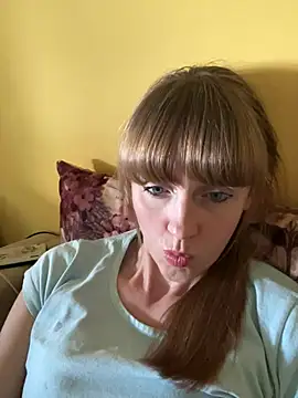 Kamilochka29511 online show from 15, 7, 2026