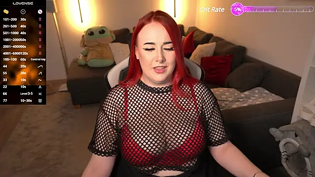 Snapshot of littleEve chatting on 5, 12, 2024 littleEve online show from 5, 12, 2024