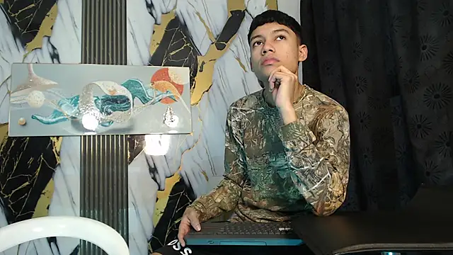 Snapshot of KING_LOVERS1 chatting on 30, 6, 2026 KING LOVERS1 online show from 30, 6, 2026