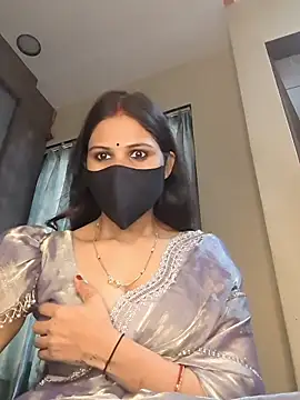 Snapshot of kaira_noty chatting on 7, 7, 2026 kaira noty online show from 7, 7, 2026