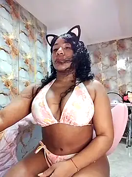 Snapshot of zafiro_ebano chatting on 15, 7, 2026 zafiro ebano online show from 15, 7, 2026