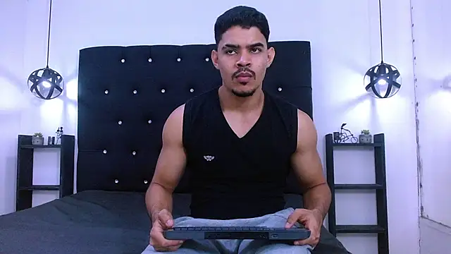 Snapshot of Dannesh_ chatting on 7, 6, 2026 Dannesh online show from 7, 6, 2026