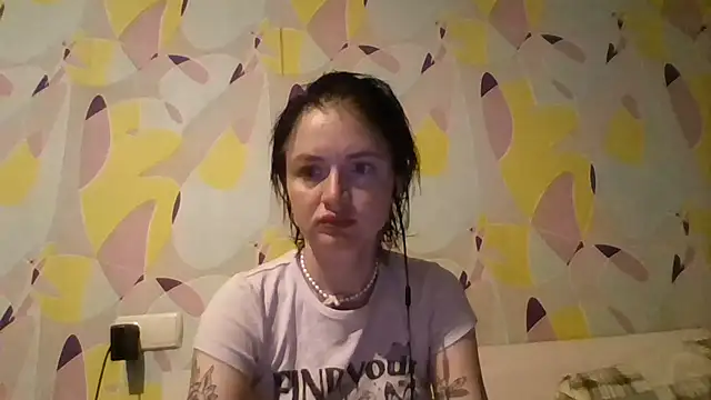 Snapshot of Diana_sosala chatting on 17, 7, 2026 Diana sosala online show from 17, 7, 2026