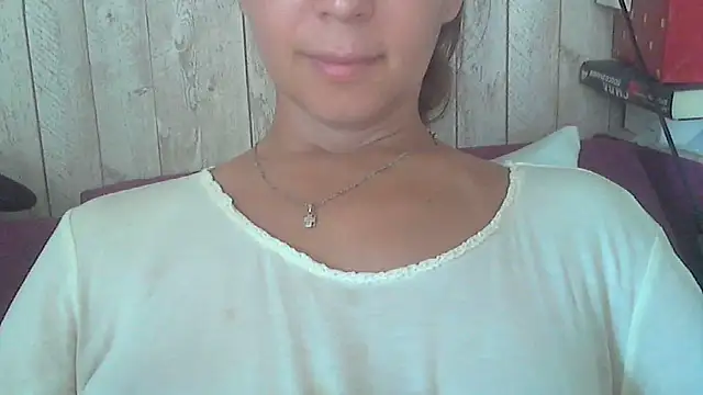 Snapshot of Bella--White chatting on 2, 7, 2026 Bella--White online show from 2, 7, 2026