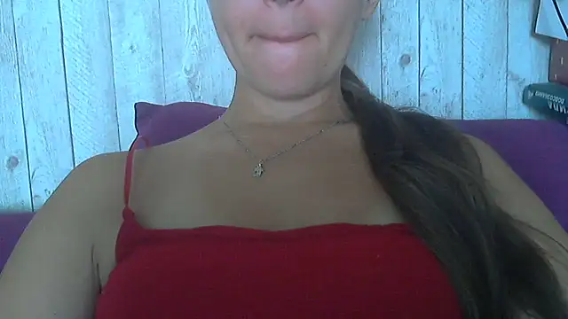 Snapshot of Bella--White chatting on 6, 7, 2026 Bella--White online show from 6, 7, 2026