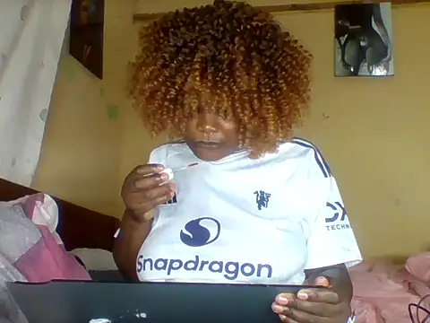 Snapshot of nustydayanah chatting on 1, 6, 2026 nustydayanah online show from 1, 6, 2026