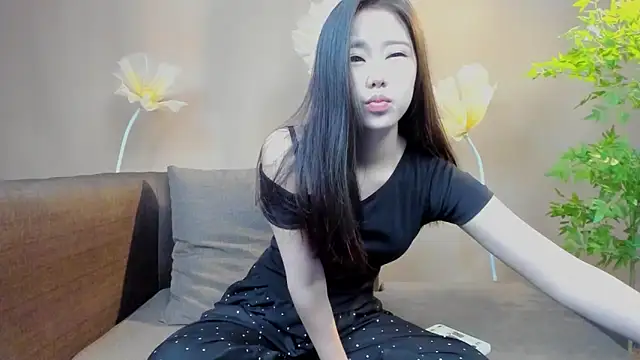 Snapshot of yu598188 chatting on 6, 6, 2026 yu598188 online show from 6, 6, 2026