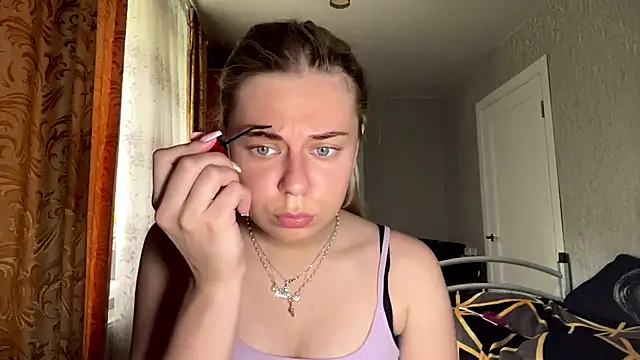 HoneysPiee online show from 9, 7, 2026