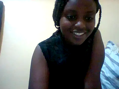Snapshot of liligal chatting on 17, 5, 2026 liligal online show from 17, 5, 2026