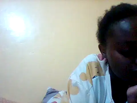 Snapshot of liligal chatting on 28, 5, 2026 liligal online show from 28, 5, 2026