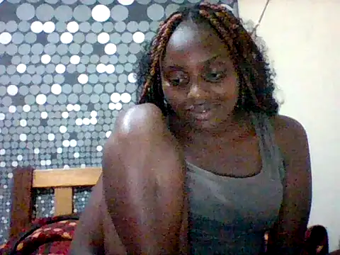 Snapshot of liligal chatting on 12, 6, 2026 liligal online show from 12, 6, 2026