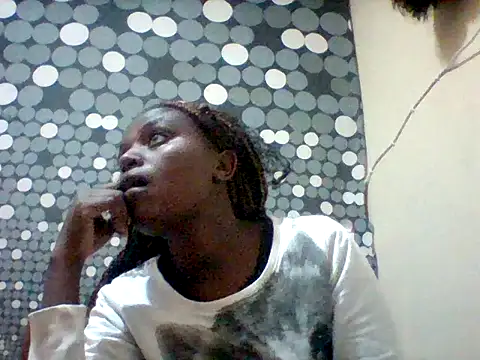 Snapshot of liligal chatting on 20, 6, 2026 liligal online show from 20, 6, 2026
