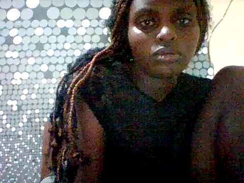 Snapshot of liligal chatting on 20, 6, 2026 liligal online show from 20, 6, 2026