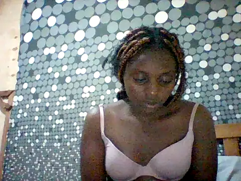 Snapshot of liligal chatting on 23, 6, 2026 liligal online show from 23, 6, 2026